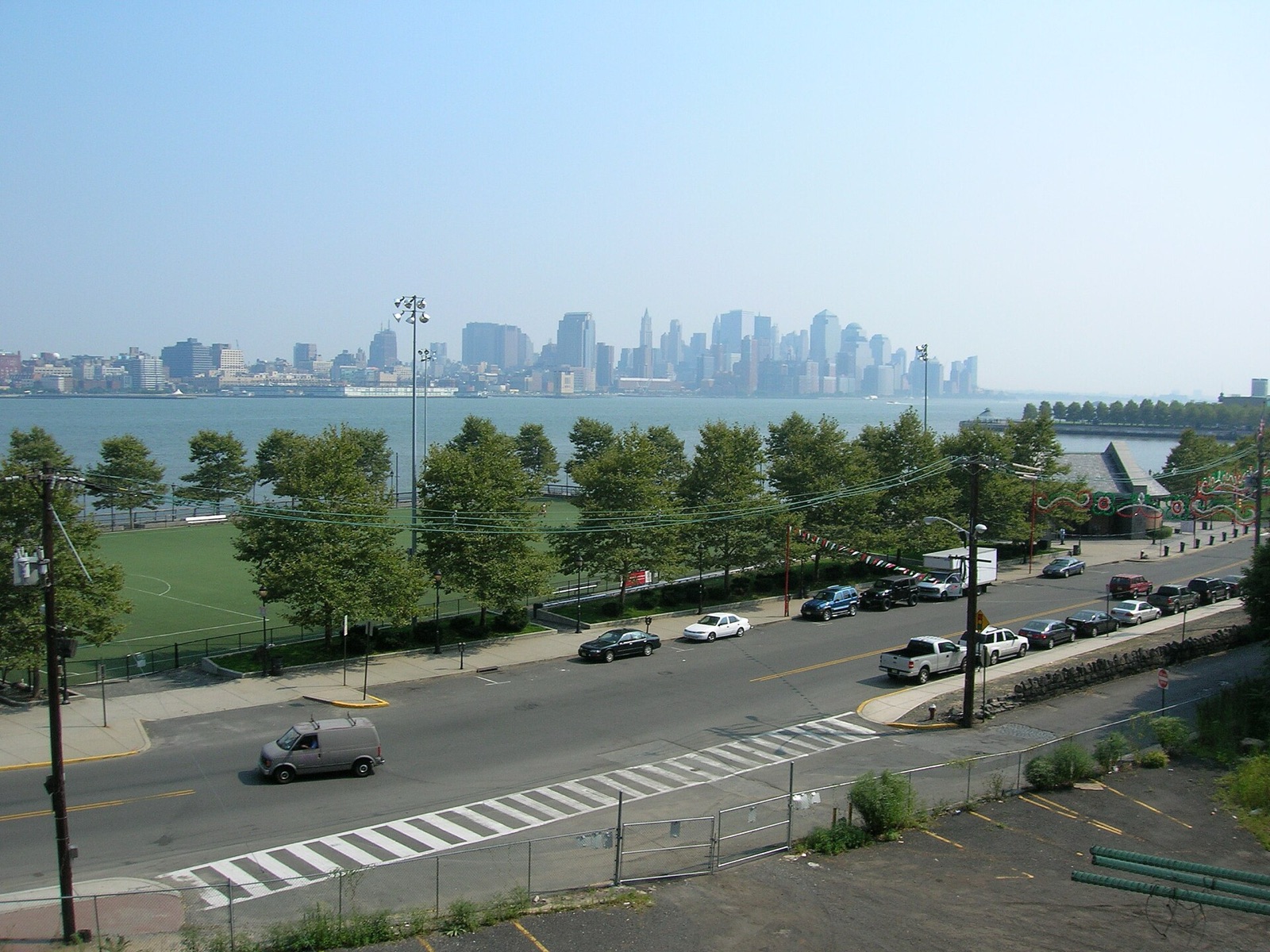 新泽西"门户海岸"2026：泽西市、霍博肯与 Edgewater
