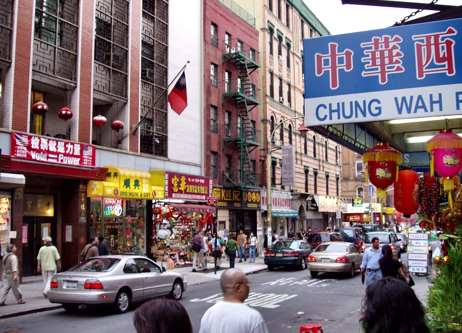 Getting a Mortgage Without a Green Card: Foreign-National and ITIN Loans Explained
