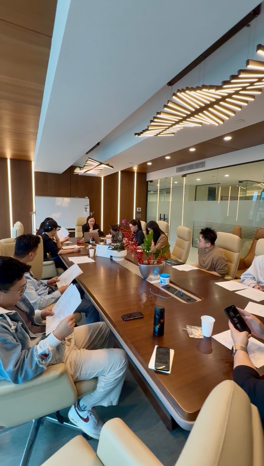 Homix agents working through a live training session